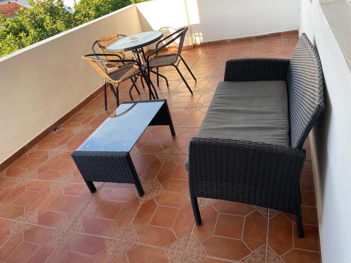 Apartments Dibra Улцинь Экстерьер фото