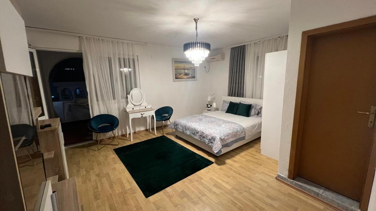 Apartments Dibra Улцинь Экстерьер фото